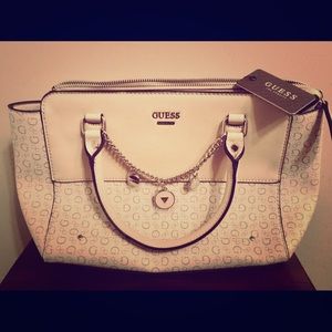 ❤️ ⭐️ Guess Purse ⭐️❤️